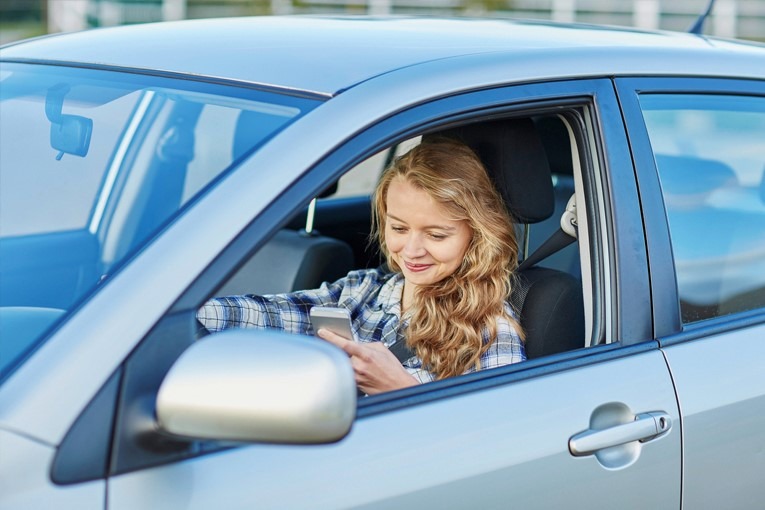What Missouri Drivers Need to Know About Distracted Driving